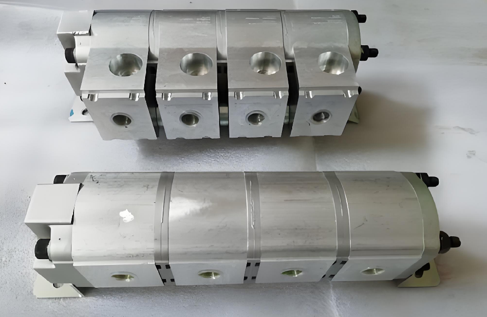 Casappa PLD20/4/CS-GE/16-GD Hydraulic Gear Flow Divider, 4-Section Industrial.png